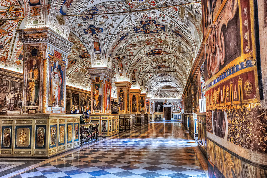 Vatican Museum | Rome