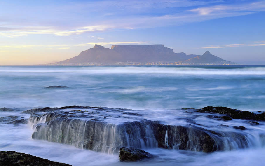 Table Mountain, în Africa de Sud