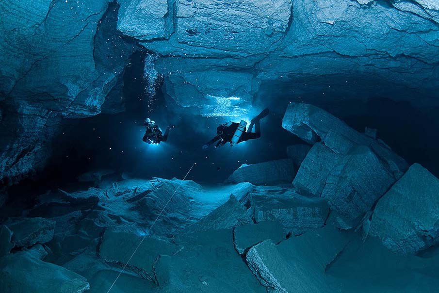 Underwater Cave 16