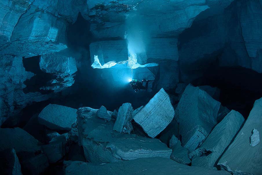 Underwater Cave 30