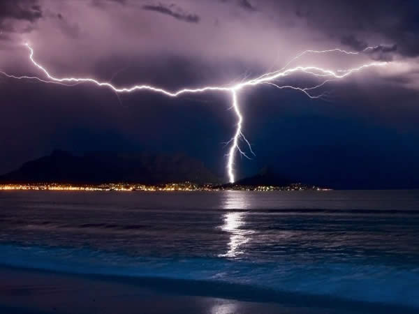 Lightning, Cape Town