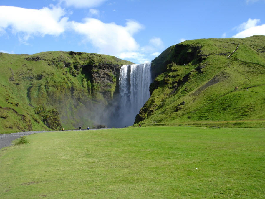 Beauty of Skogafoss