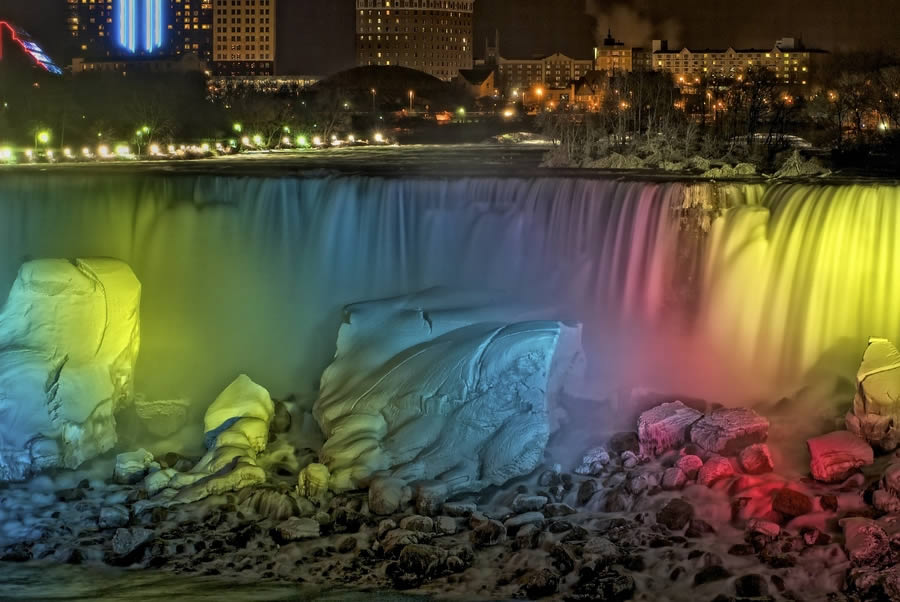 Niagara Falls in Winter