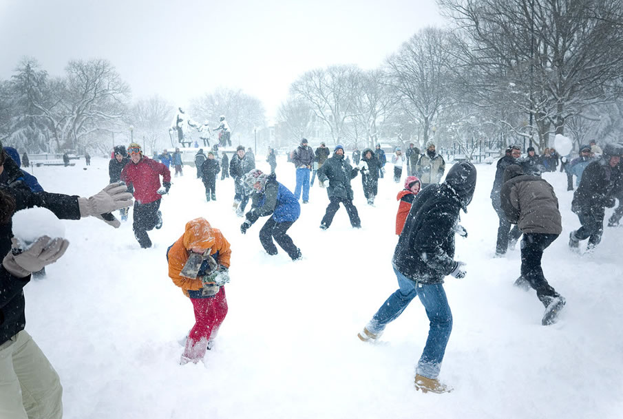 Big Snowball Fight