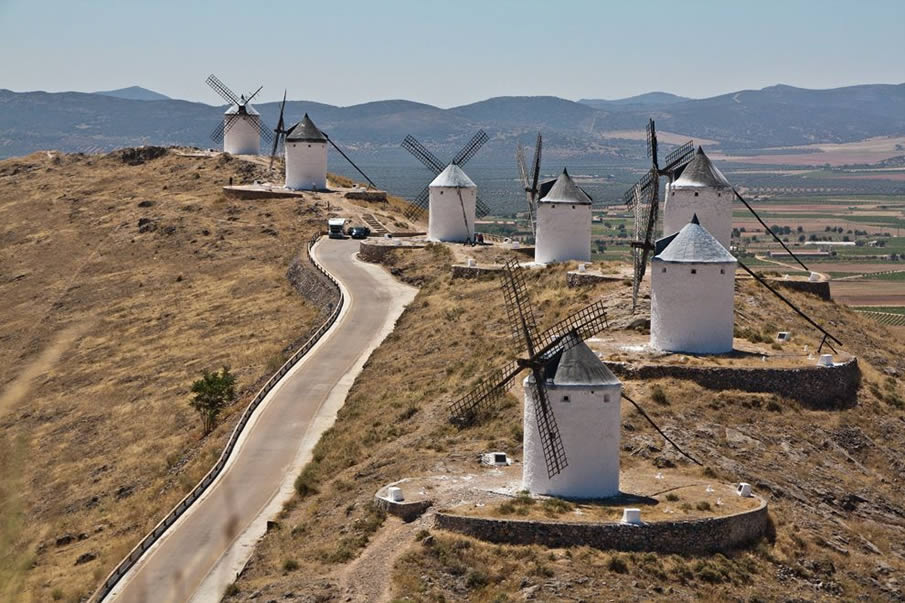 Windmills, Castile de la Muela