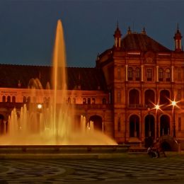 fountaininSevilleSpain