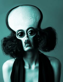 Fashion alien