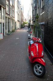 Amsterdam alley