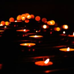 Candlesbokeh