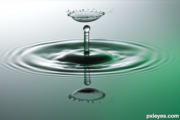 Green Floater photoshop picture)