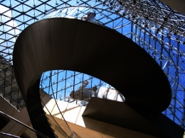 Louvre, Glass pyramid