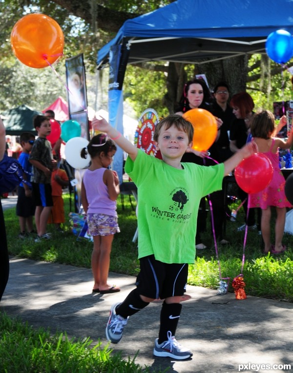 One balloon, one boy..fun