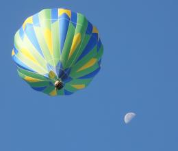 Balloon and Moon