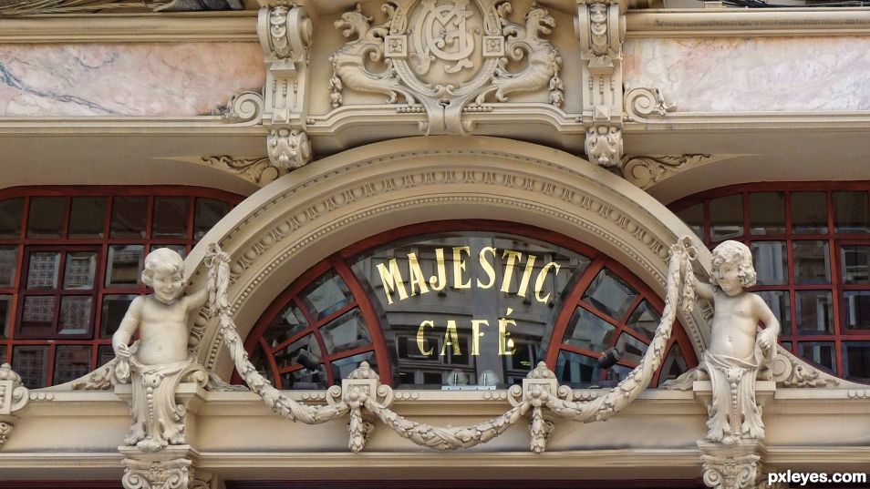 Majestic cafÃ©