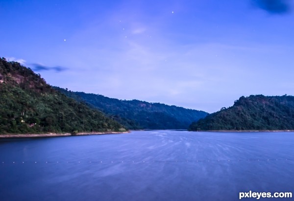 The Orion after sunset at the dam.