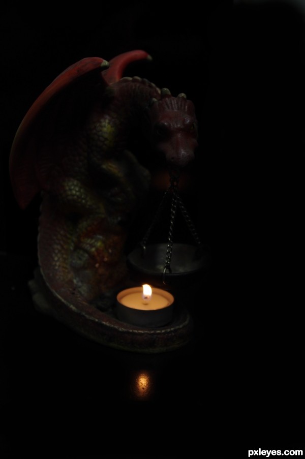 Dragon tea light