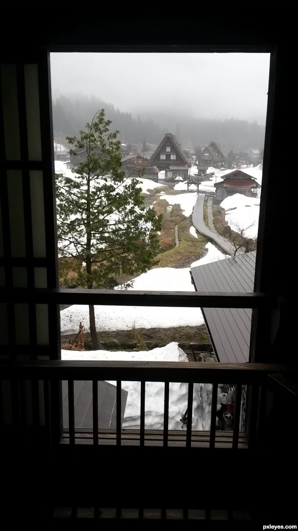 Shirakawa-go Window 