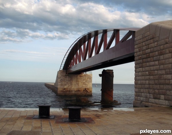 breakwater bridge