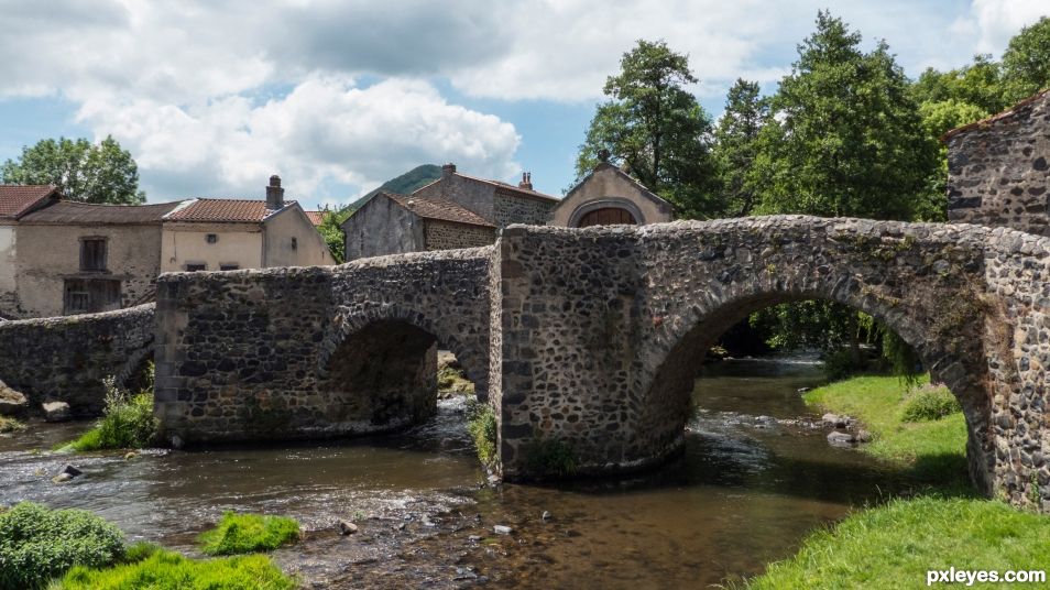 Saurier Bridge