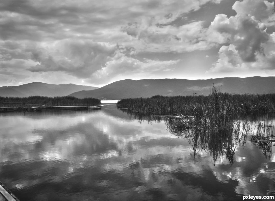 Clouds in the sky, clouds in the lake