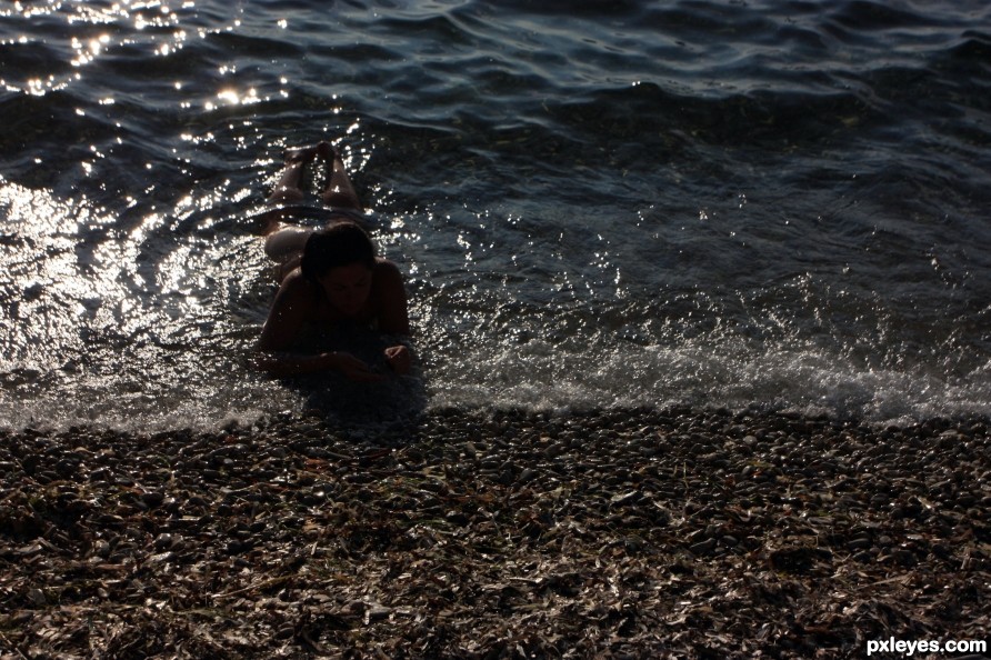 Sea bathing 