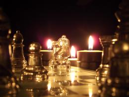 ChessByTeaLight