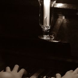 CandleLightSonata