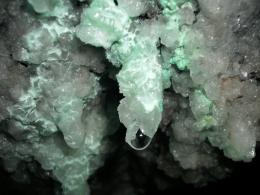 Birth of a stalactite