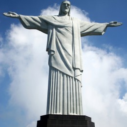 Statue of Christ 