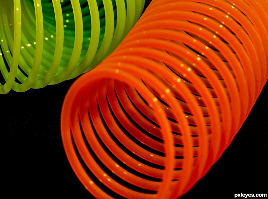 Plastic slinky