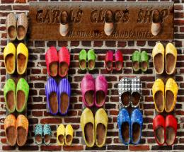 clogs shop