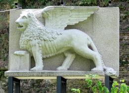 Concrete Lion