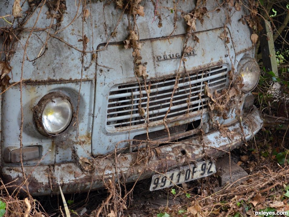 Broken Peugeot