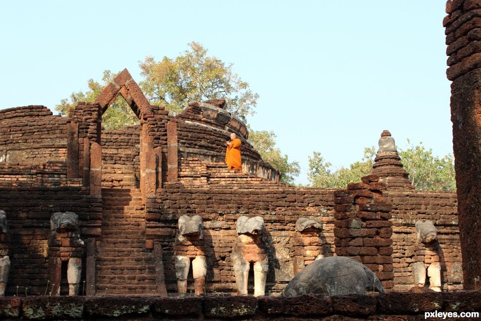 Ruined temple at Kamphaeng Phet, Thailand  Entry number 109978