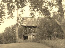 tattered barn 