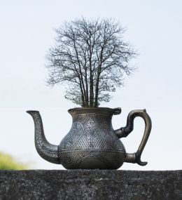 Would you like a cup of tree?