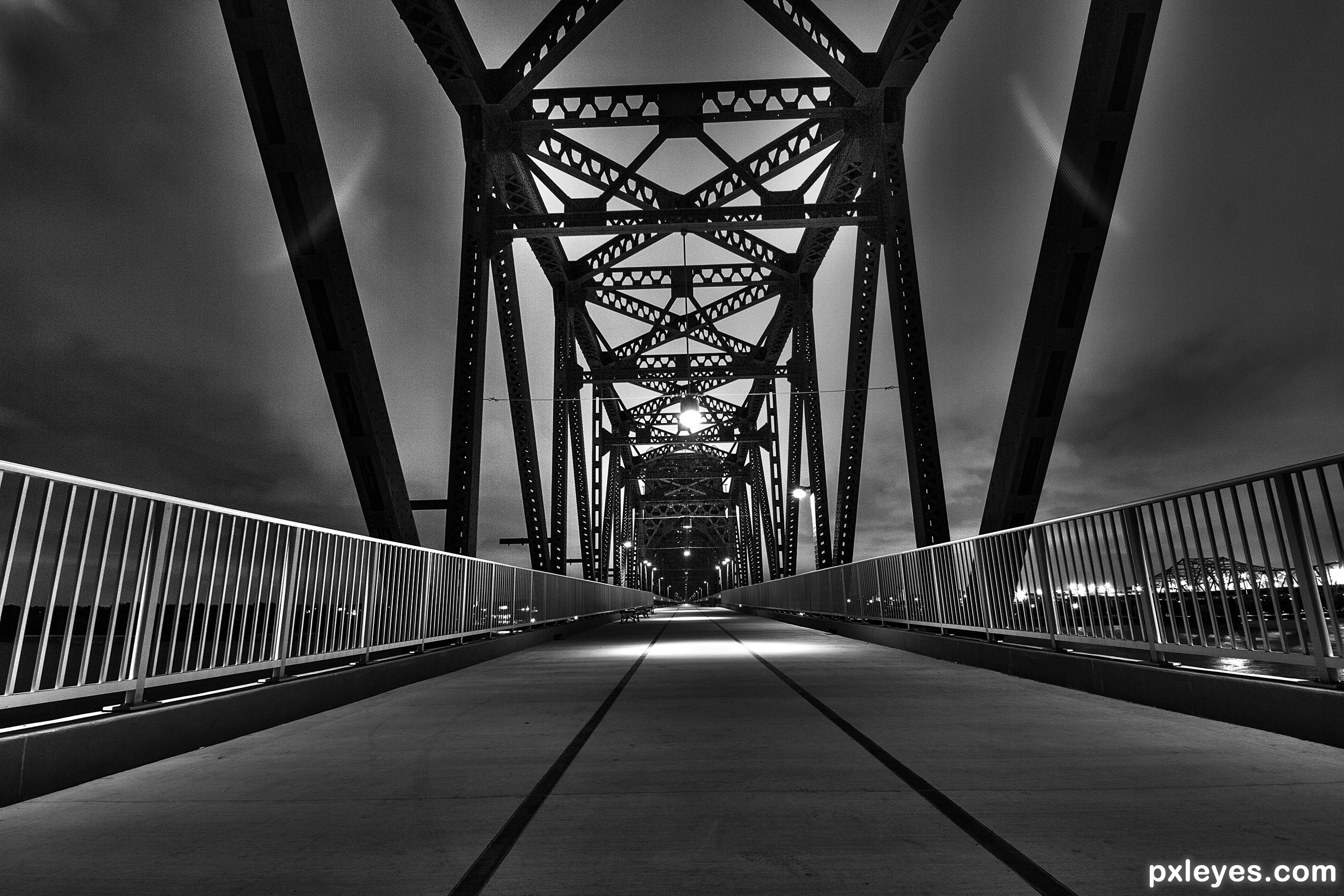 1 point perspective photography bridge