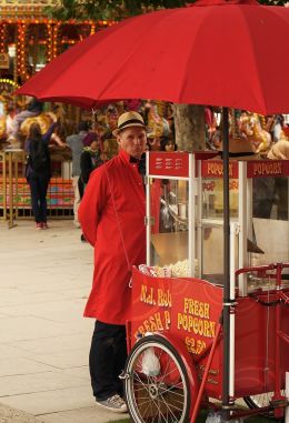 Popcorn seller