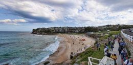 Crowded Beach with Photographers!