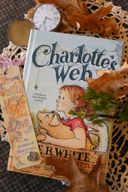 Charlottes Web by E.B. White