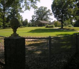 Good fences = good neighbors