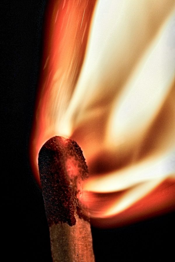 burning sensation photoshop picture