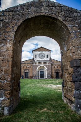 Tuscania