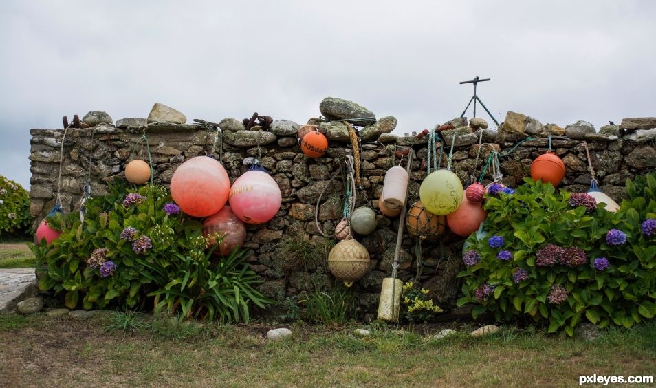 Buoys wall