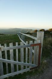 Craigs Hut Gates Picture