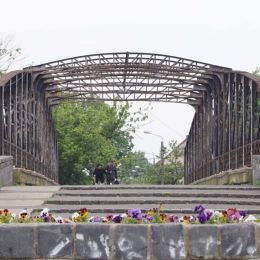 The old bridge Picture