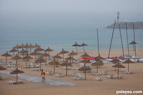 Lluvia en la playa !