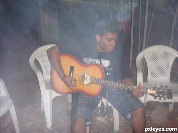 Strumming D Cold @ D Barbeque