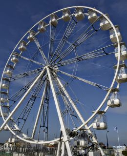 Ferris Wheel