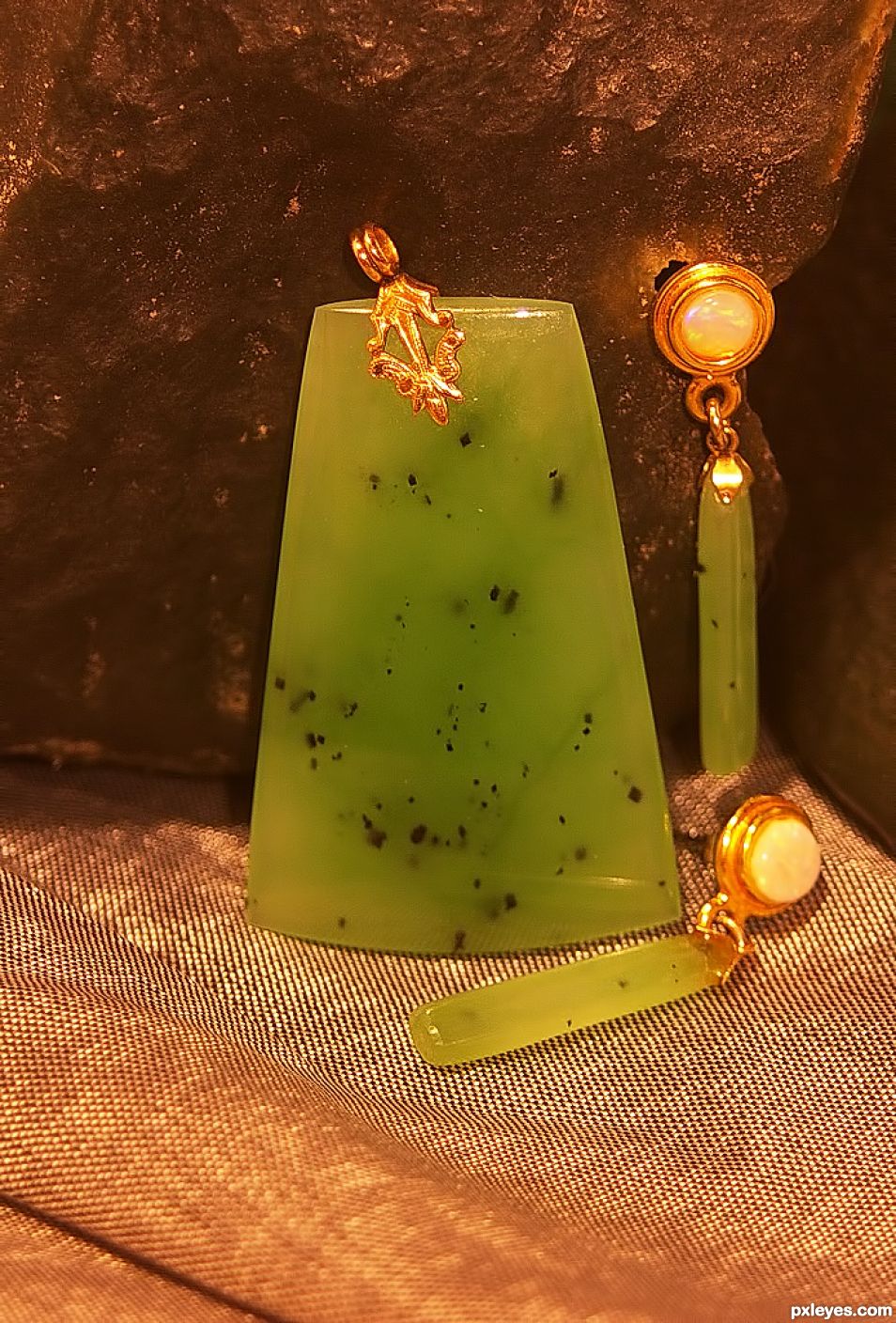 Jade Jewelry